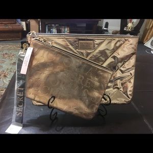 Cosmetic bag
